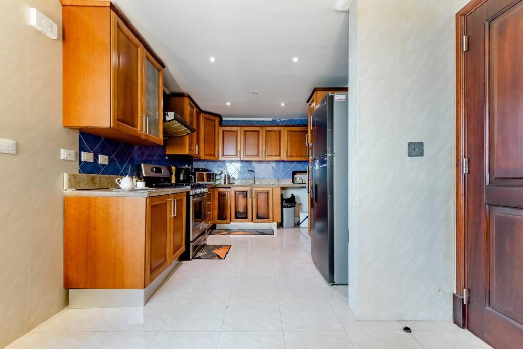 Habitacion Privada Con Vista Al Mar Ambar, Malecon سانتو دومينجو المظهر الخارجي الصورة