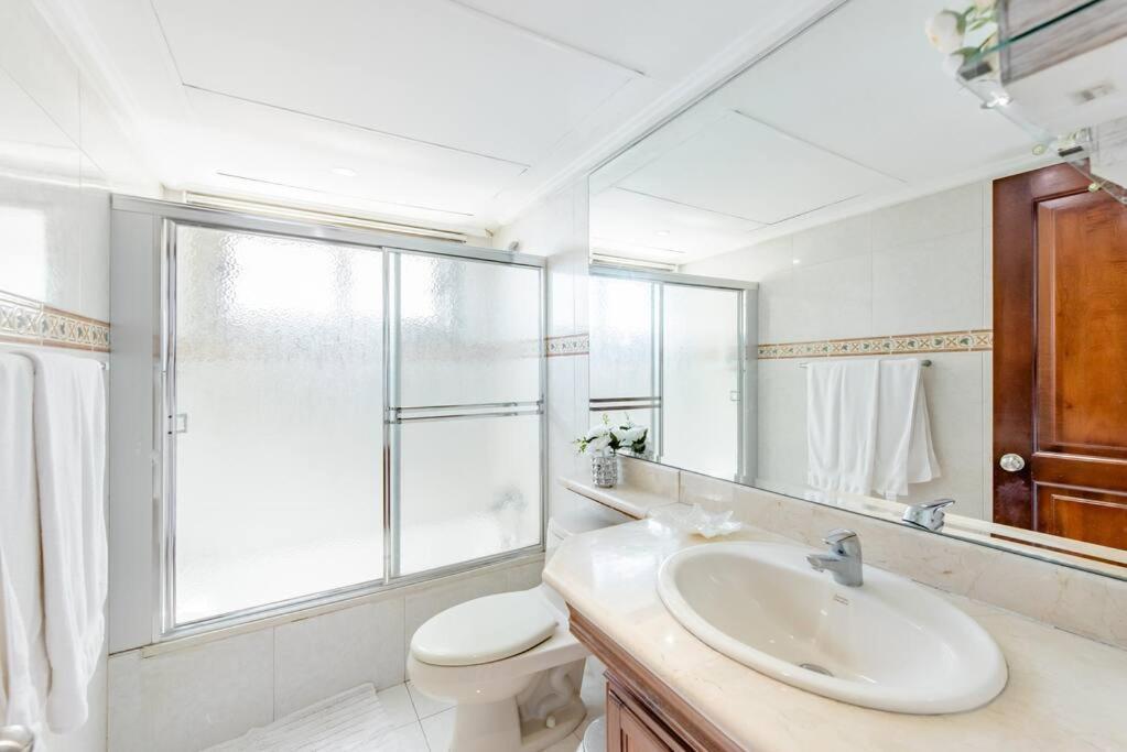 Habitacion Privada Con Vista Al Mar Ambar, Malecon سانتو دومينجو المظهر الخارجي الصورة